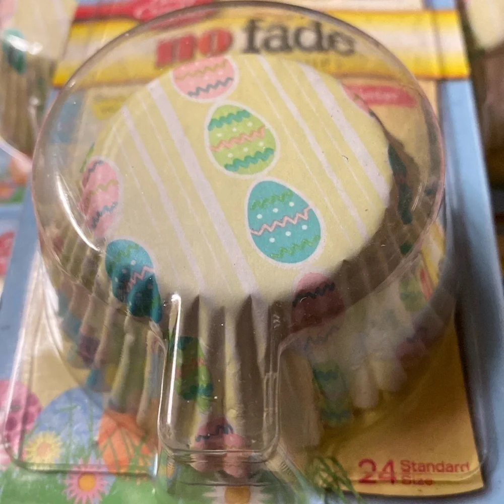 Easter BAKING Cup Bundle Kitchen Holiday Cupcakes Muffins